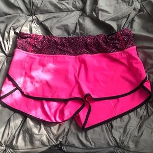 lululemon - speed shorts